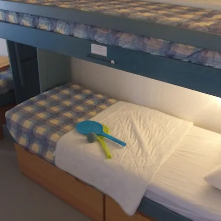 פארק נופש Vvf Dordogne Lot Gluges